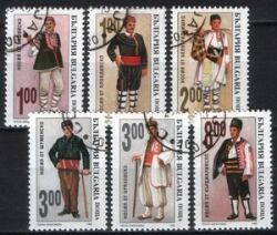 1993  Volkstrachten der Regionen