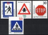 1971  Neue Regeln im Straenverkehr