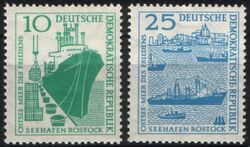 1958  Bau des Seehafens Rostock