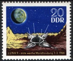 1966  Erste Mondlandung durch Luna 9