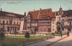 Braunschweig - Burgplatz und Löwensäule
