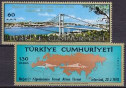 1970  Grundsteinlegung der ersten Bosporus-Brücke