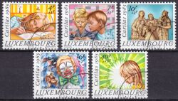 1985  Caritas: Kinderporträts - Weihnachten