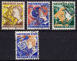 1932  "Voor het Kind"