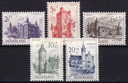 1951  Sommermarken zugunsten sozialer Frsorge: Burgen
