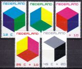 1970  "Voor het Kind": Farbige Kuben