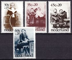 1974  50 Jahre Jugendwohlfahrtsmarken "Voor het Kind"
