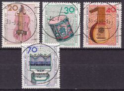 1973  Wohlfahrt: Musikinstrumente