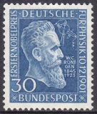 1951  Verleihung des Nobelpreises an Wilhelm Röntgen