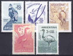 Argentinien 1960  Kinderhilfe: Vögel