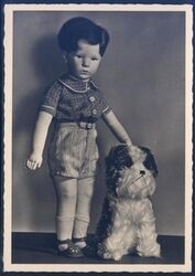 Käthe Kruse - Puppe mit Hund