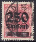 1923  Freimarke mit neuem Wertaufdruck