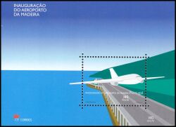2000  Inbetriebnahme des Flughafens von Madeira