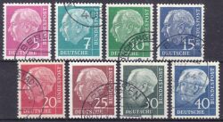 1954  Freimarken: Theodor Heuss - lumogen