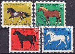 1969  Jugend: Pferde